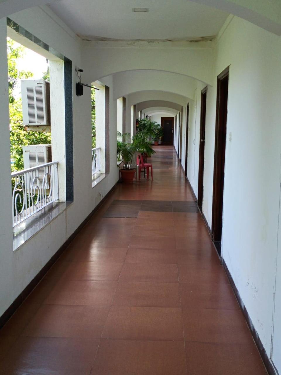 Arnala Beach Resort Virār Екстериор снимка