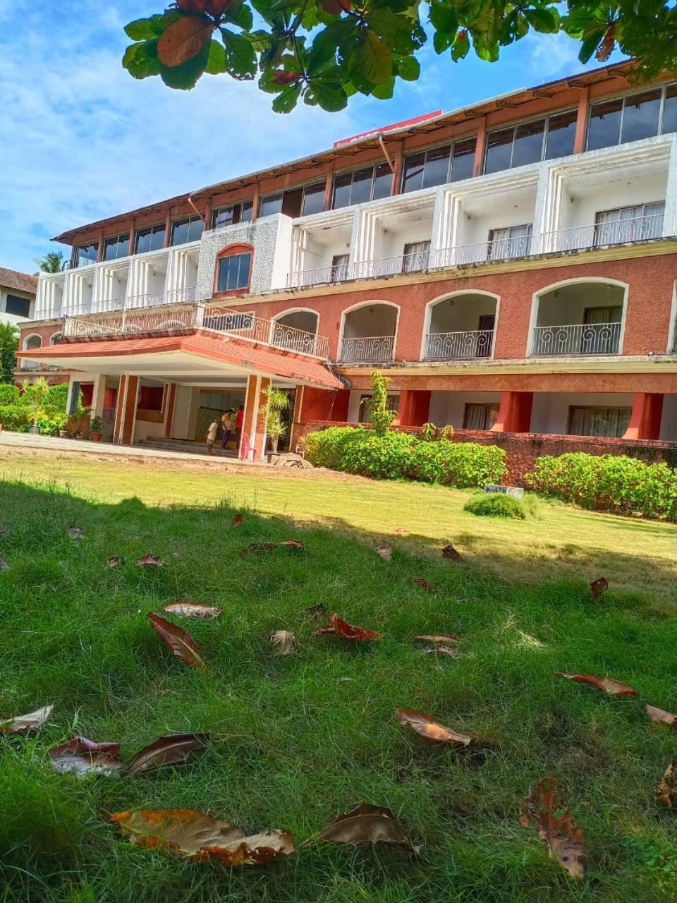 Arnala Beach Resort Virār Екстериор снимка